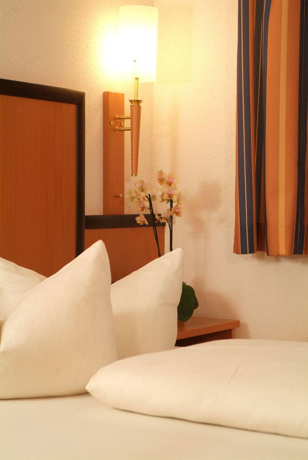 Boutique Erb München Parsdorf 3* Vaterstetten